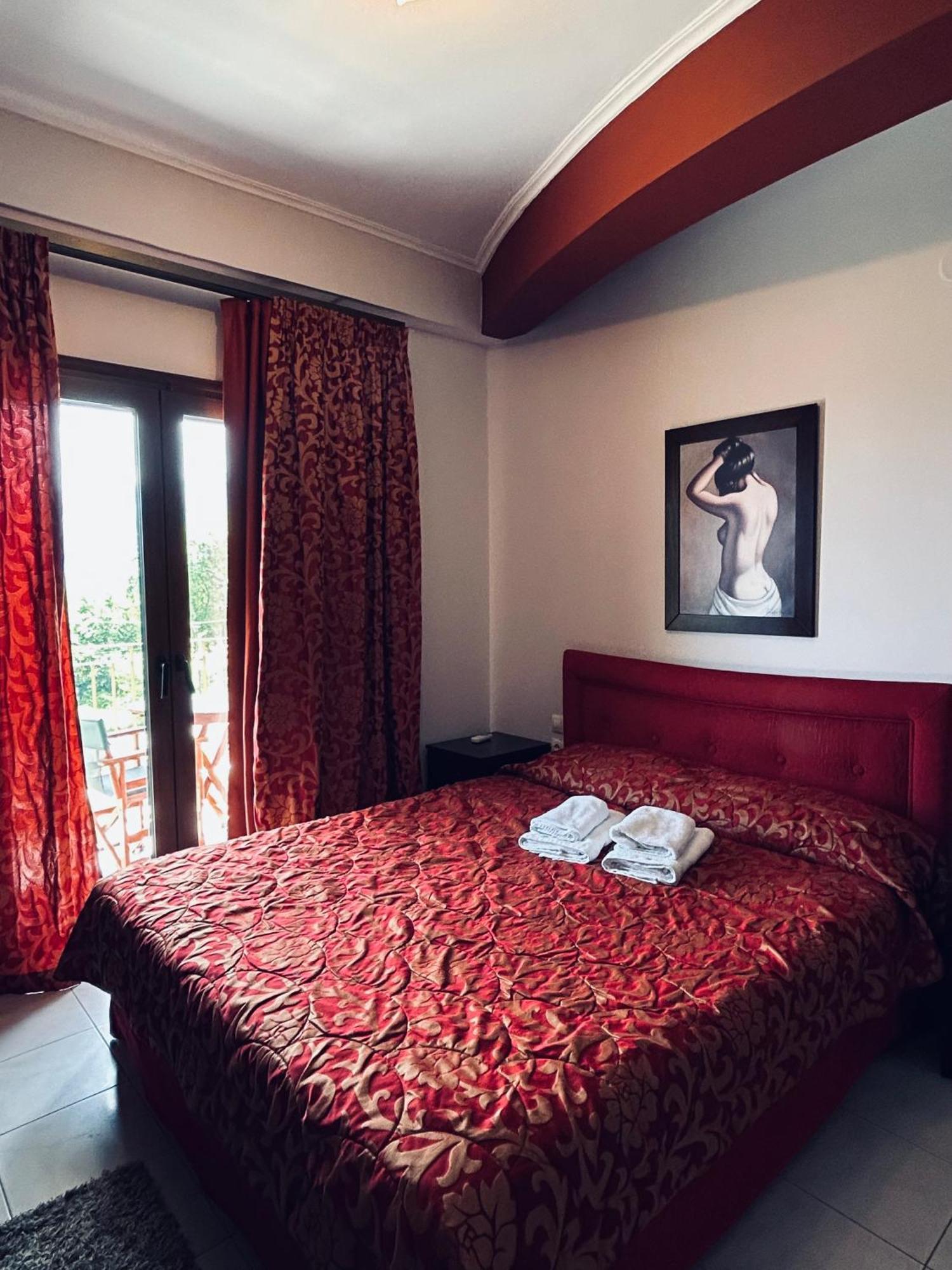 Hotel Athina Loutraki  Luaran gambar