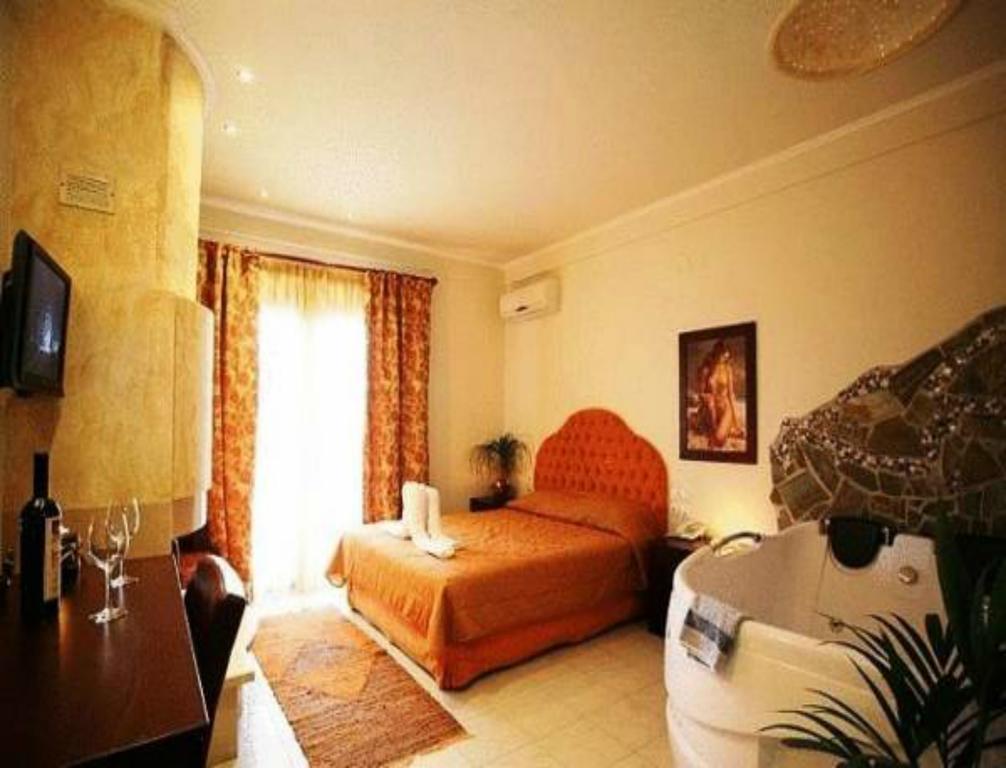 Hotel Athina Loutraki  Luaran gambar